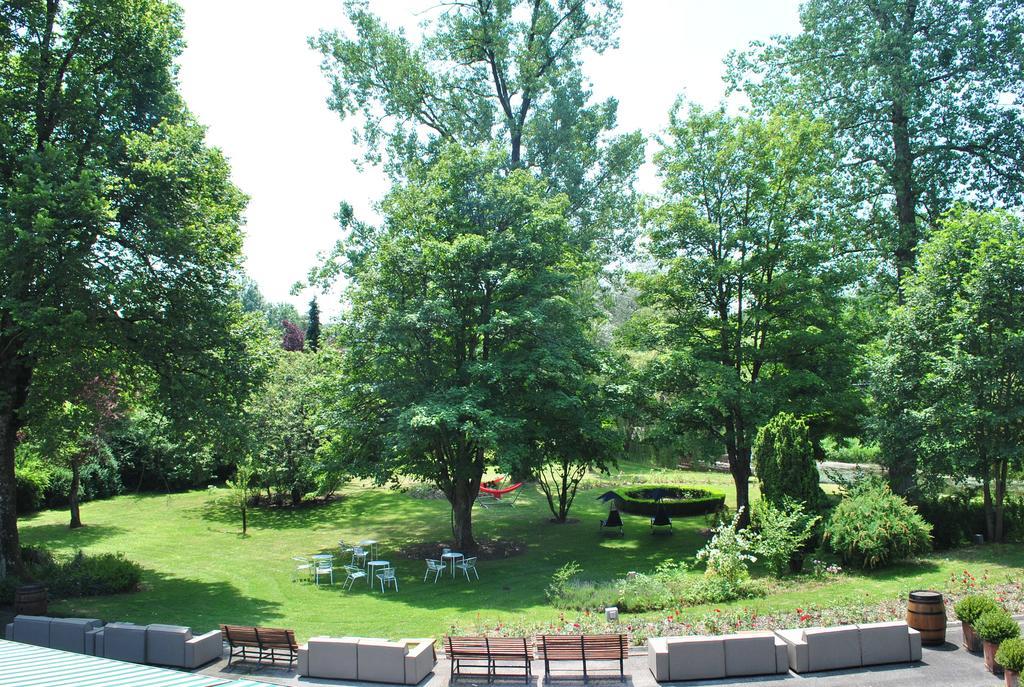La Roseraie. Gaume-Ardenne-Lacuisine Sur Semois. Florenville Kültér fotó
